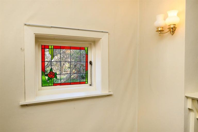 Photo of property in 18 Skerman Street, Marton, 4710