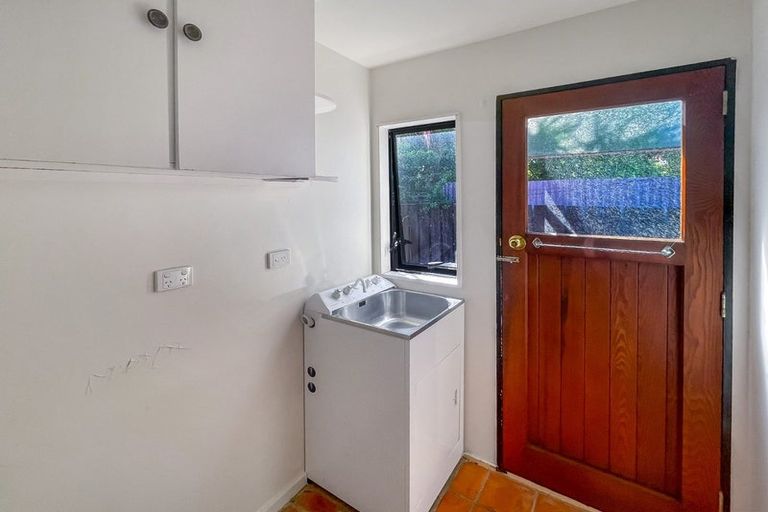 Photo of property in 106b Richmond Street, Petone, Lower Hutt, 5012