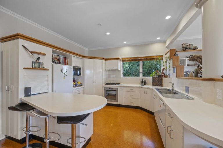 Photo of property in 13 Lighthouse Road, Bluff Hill, Napier, 4110