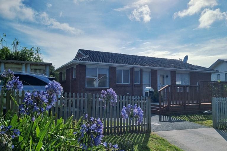 Photo of property in 26 Reynolds Place, Torbay, Auckland, 0630