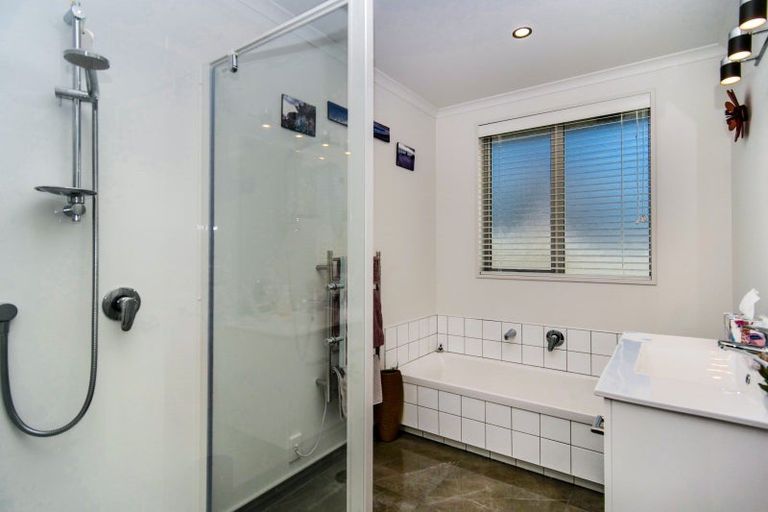 Photo of property in 3 Gladstone Street, Westport, 7825