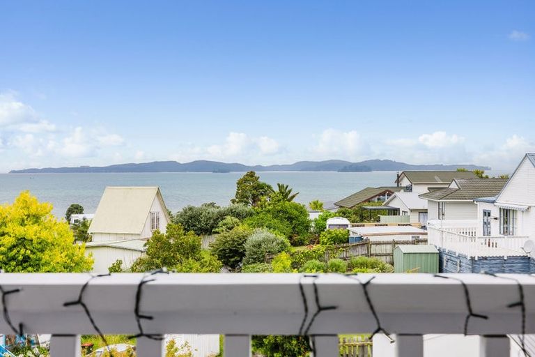Photo of property in 17 Merehai Place, Snells Beach, 0920