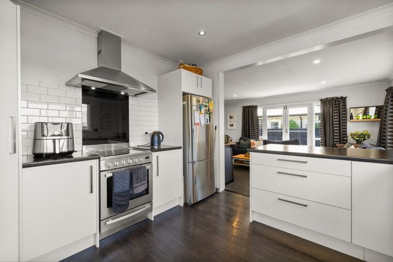 Photo of property in 41 Cotswold Avenue, Bishopdale, Christchurch, 8053