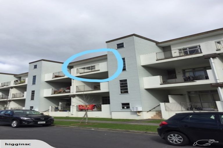 Photo of property in 17/11 Carlos Drive, Flat Bush, Auckland, 2016