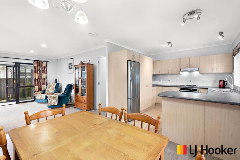 Photo of property in 50 Milson Drive, Papakura, 2110