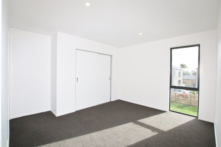 Photo of property in 6 Otaimako Place, Mangere, Auckland, 2022