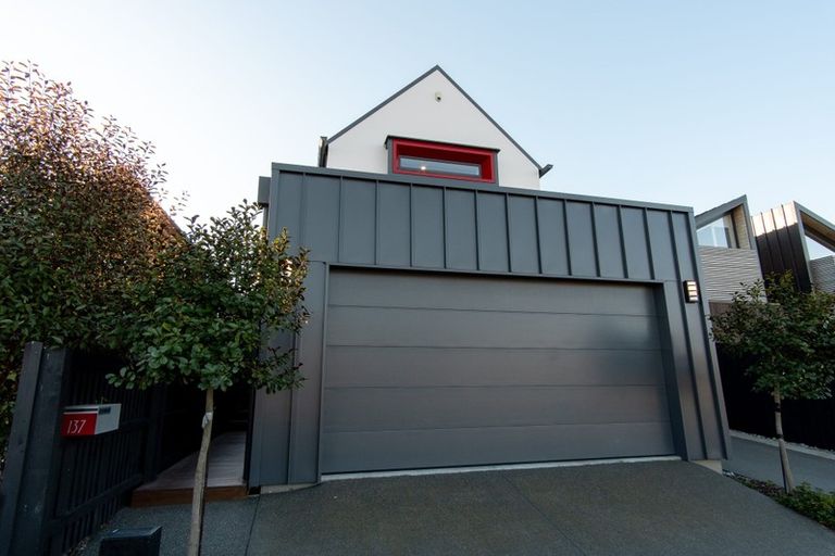 Photo of property in 137 Peterborough Street, Christchurch Central, Christchurch, 8013