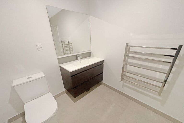 Photo of property in 1/17 Bounty Street, Bryndwr, Christchurch, 8053