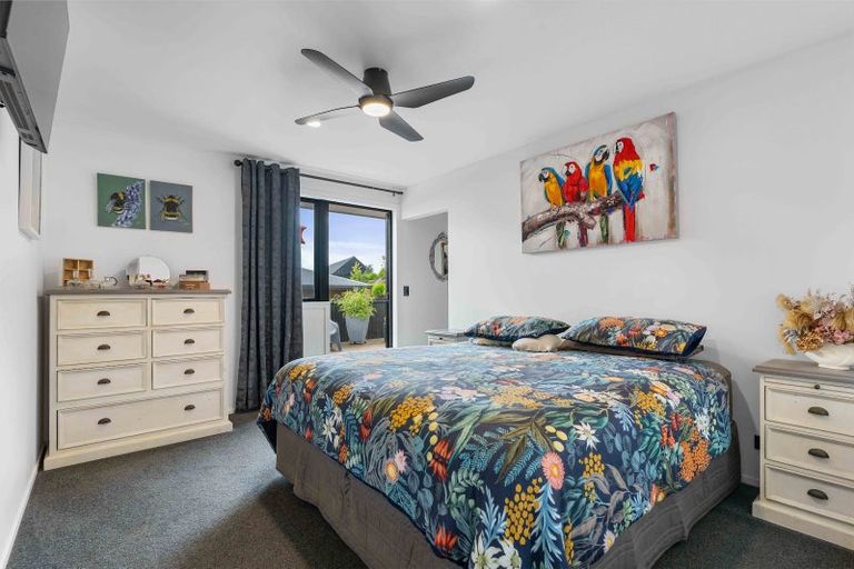 Photo of property in 5 Manatu Close, Whangamata, 3691