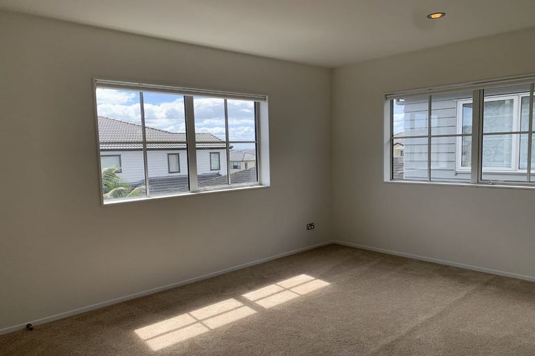 Photo of property in 35 Charlestown Drive, Flat Bush, Auckland, 2019