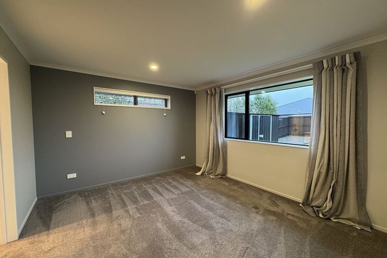 Photo of property in 120 Chinnerys Road, Woodend, 7610