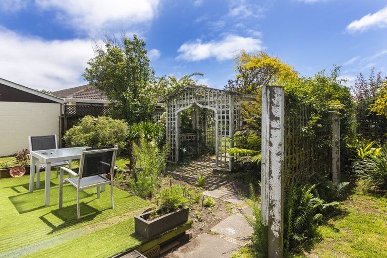 Photo of property in 148 Palmers Road, New Brighton, Christchurch, 8083