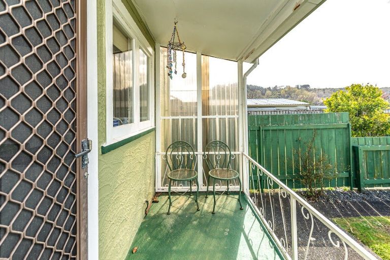 Photo of property in 12 Roberts Avenue, Aramoho, Whanganui, 4500