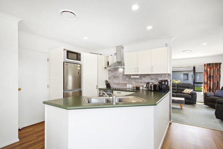 Photo of property in 3/46 Cunliffe Street, Johnsonville, Wellington, 6037