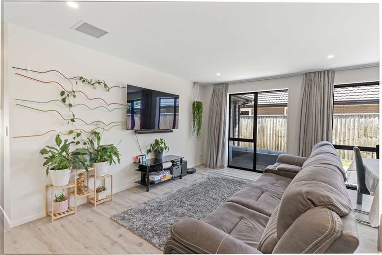 Photo of property in 21 Merlin Terrace, Rolleston, 7615