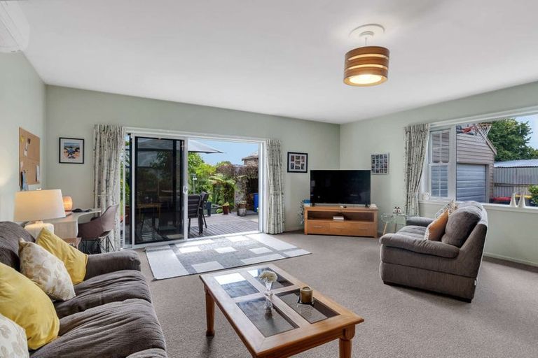 Photo of property in 105 Otaki Street, Kaiapoi, 7630