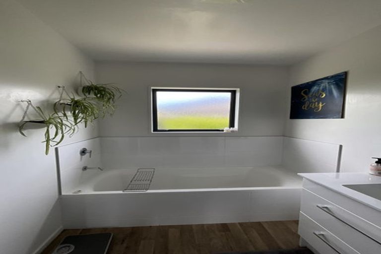 Photo of property in 18 Lamorna Road, Parklands, Christchurch, 8083