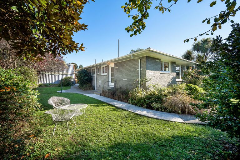 Photo of property in 2/303 Hoon Hay Road, Hoon Hay, Christchurch, 8025