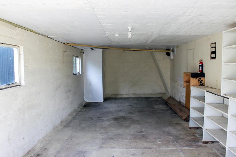 Photo of property in 15a Ure Street, South Hill, Oamaru, 9400