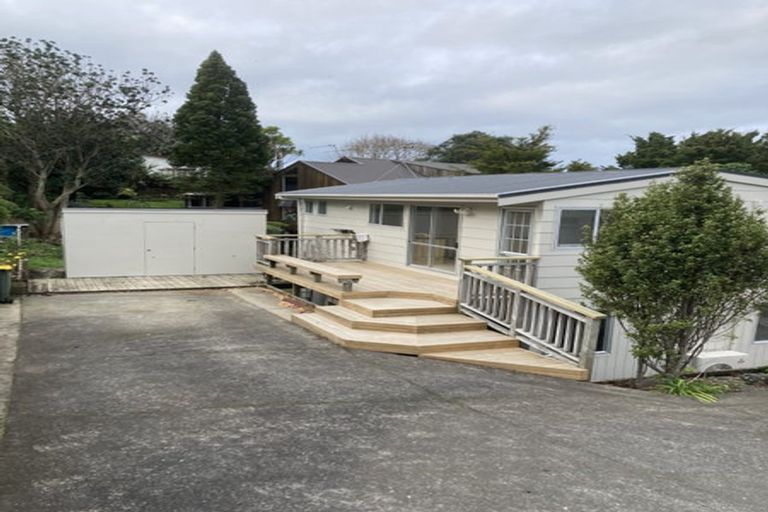 Photo of property in 128 Glamorgan Drive, Torbay, Auckland, 0630