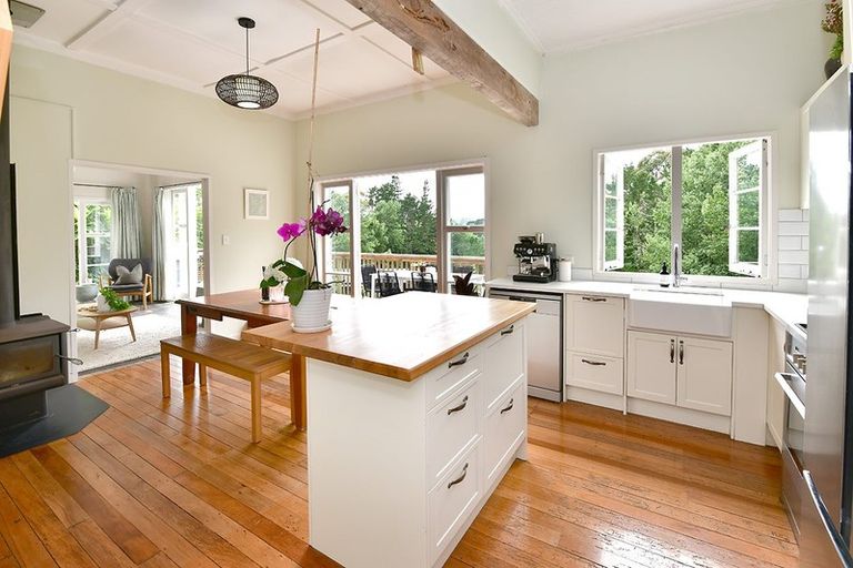 Photo of property in 687 Inland Road, Helensville, 0875