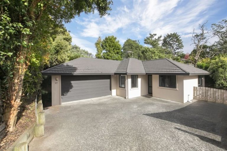 Photo of property in 37 Hewlett Road, Massey, Auckland, 0614