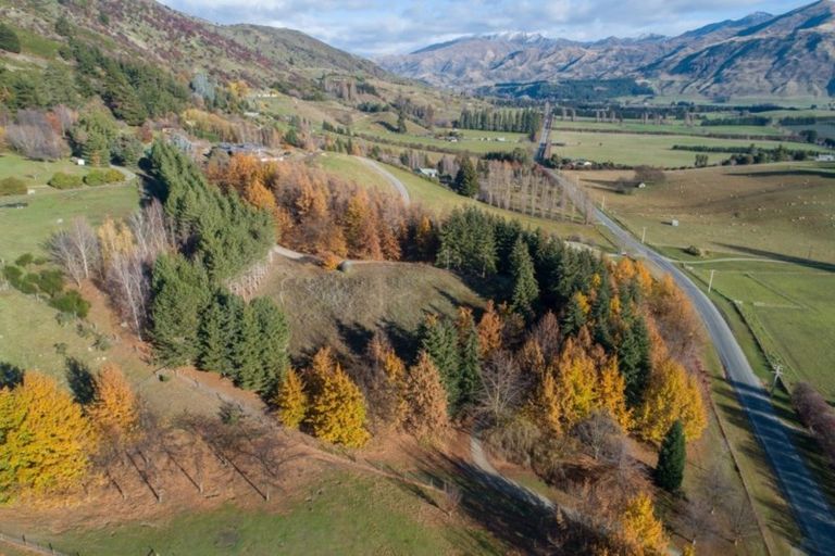 Photo of property in 571 Mount Barker Road, Wanaka, 9382