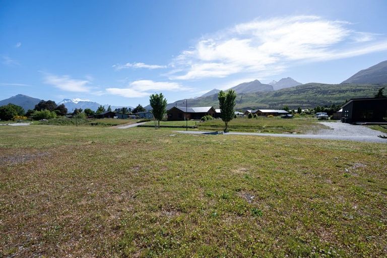Photo of property in 29 Lochburn Avenue, Glenorchy, 9372
