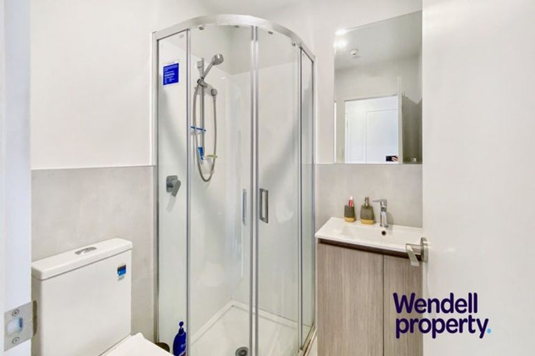 Photo of property in Rf202b, 24/18 Hewlett Road, Massey, Auckland, 0614