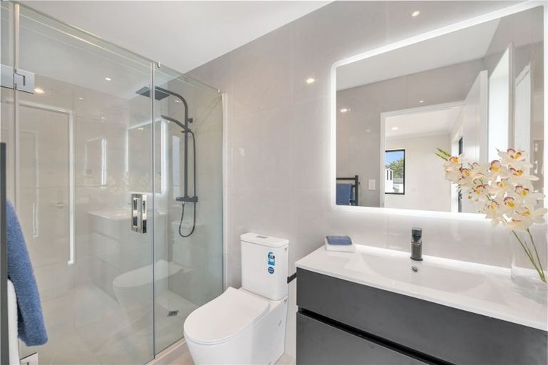 Photo of property in 1 Hing Street, Flat Bush, Auckland, 2019