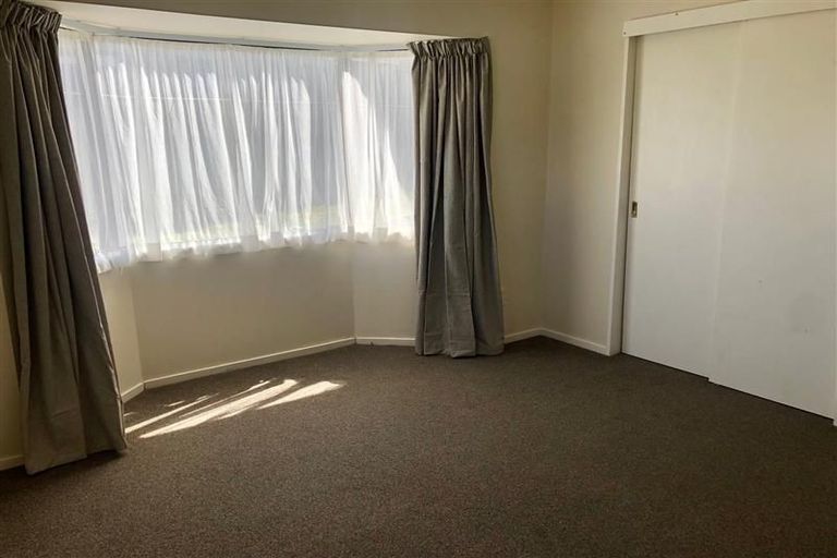 Photo of property in 33 Langdale Avenue, Paraparaumu, 5032