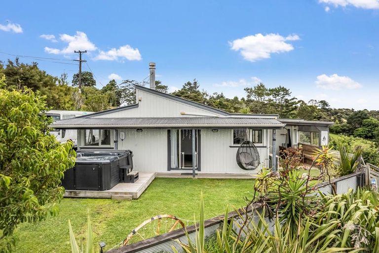 Photo of property in 80 Wishart Road, Helensville, 0875