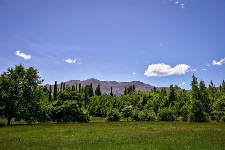Photo of property in 188 Domain Road, Speargrass Flat, Queenstown, 9371