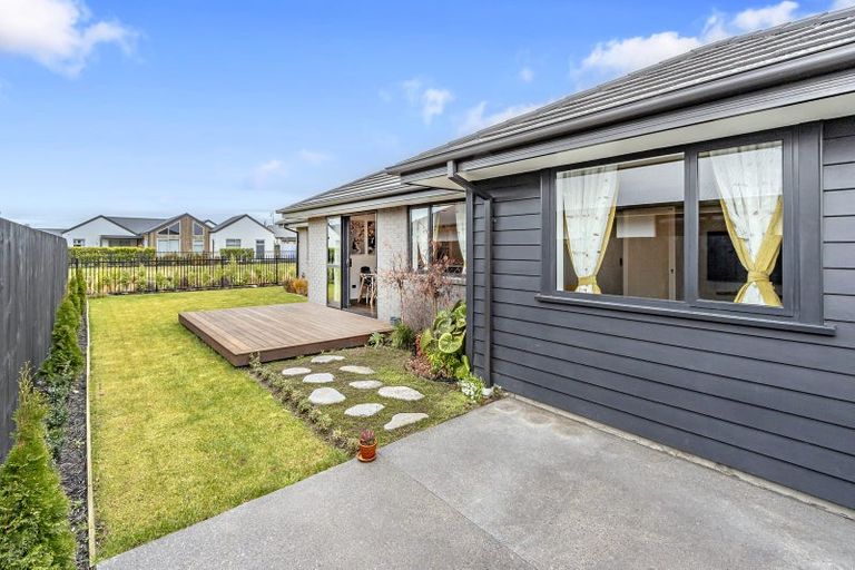 Photo of property in 53 Selfe Crescent, Burwood, Christchurch, 8083