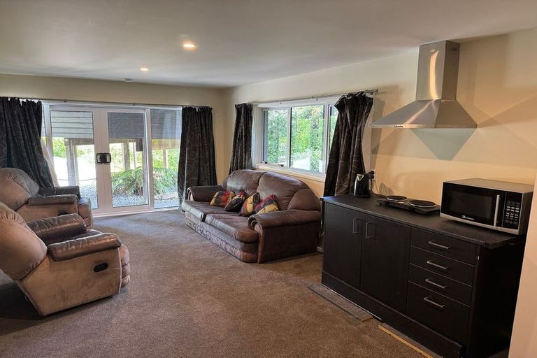 Photo of property in 18 Woodside Common, Westmorland, Christchurch, 8025