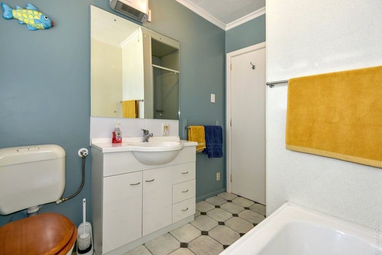 Photo of property in 158 Kendal Avenue, Burnside, Christchurch, 8053