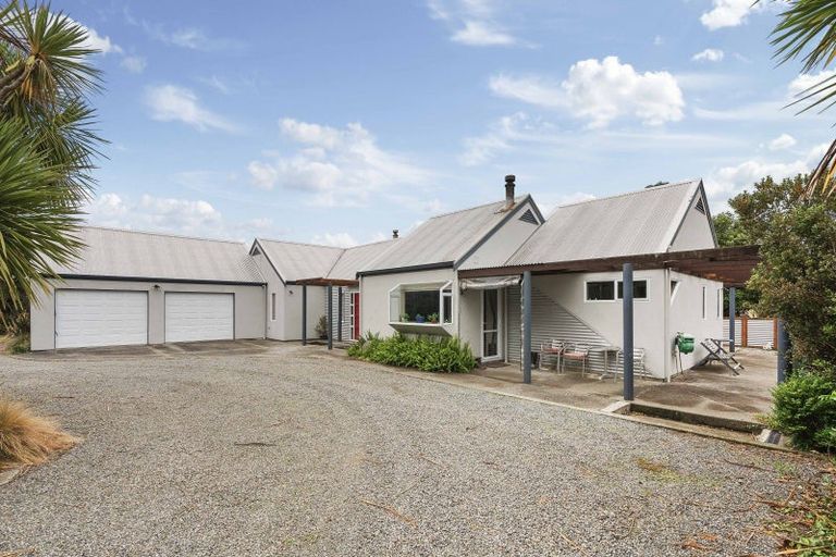Photo of property in 25 Kenwyn Drive, Carterton, 5713