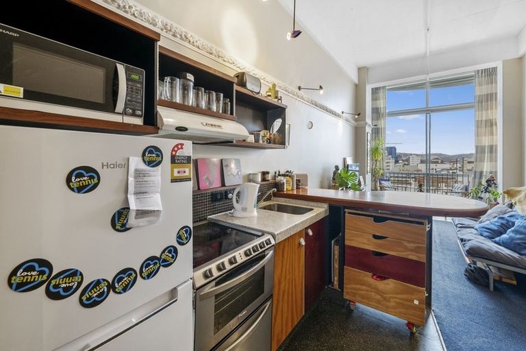 Photo of property in Qba Apartments, 2m/51 Webb Street, Mount Cook, Wellington, 6011