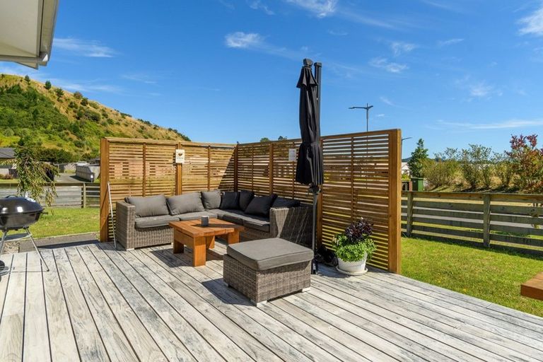 Photo of property in 259 Lakes Boulevard, Pyes Pa, Tauranga, 3112