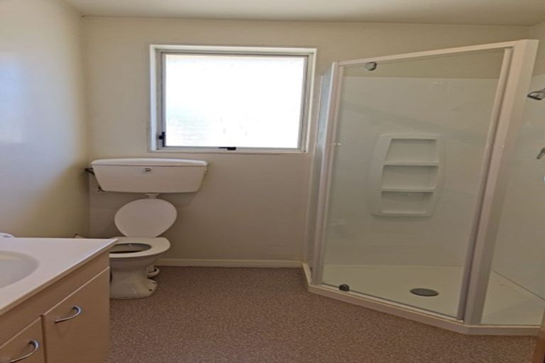 Photo of property in 2/72 Springs Road, Hornby, Christchurch, 8042