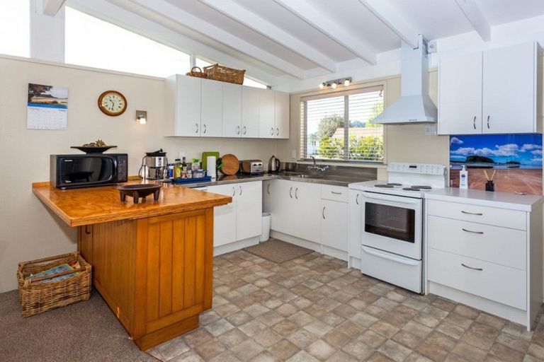 Photo of property in 113 Papanui Road, Whangamata, 3620