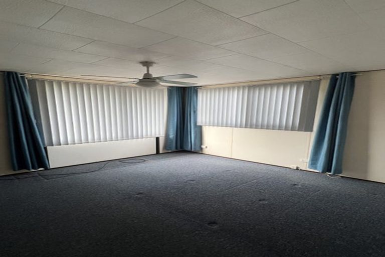 Photo of property in 2/141 Carnoustie Drive, Wattle Downs, Auckland, 2103