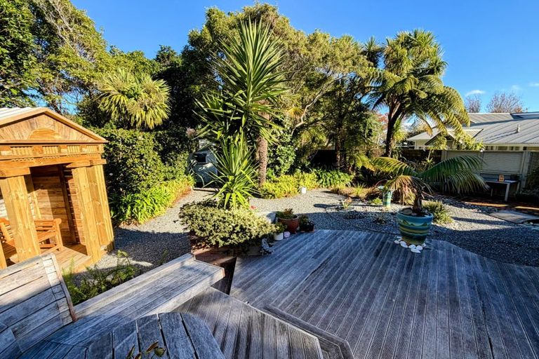 Photo of property in 24 Bracken Street, Petone, Lower Hutt, 5012