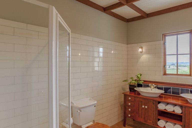 Photo of property in 295 Porangahau Road, Waipukurau, 4282