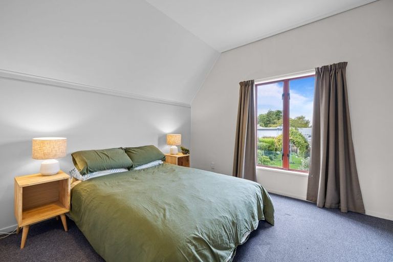 Photo of property in 100 Grafton Street, Waltham, Christchurch, 8011