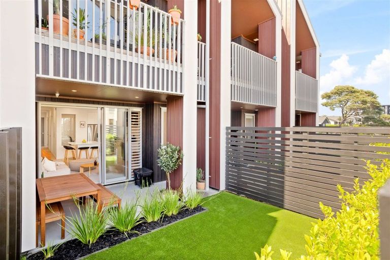 Photo of property in 5/28 Nevill Road, Hobsonville, Auckland, 0616