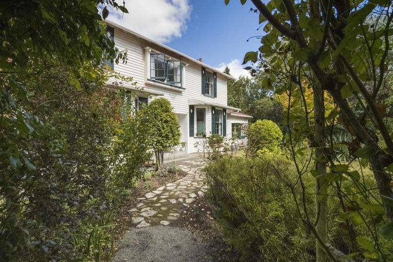 Photo of property in 29 Wanganui Road, Marton, 4710