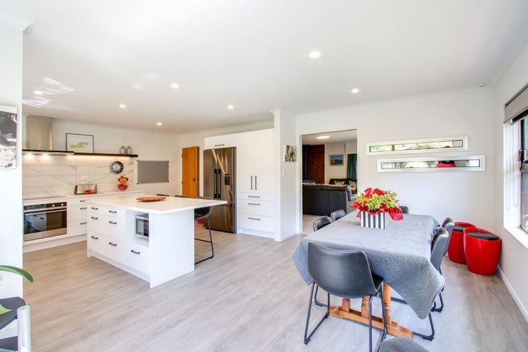 Photo of property in 1/100 Avondale Road, Taradale, Napier, 4112