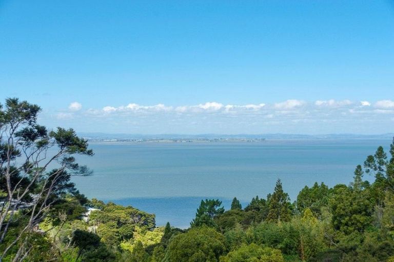 Photo of property in 768 South Titirangi Road, Titirangi, Auckland, 0604