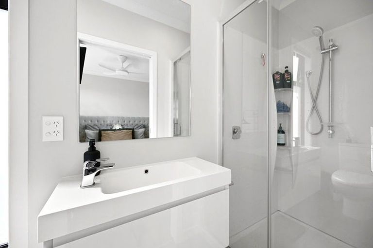 Photo of property in 25u2 Thackeray Street, Hamilton Lake, Hamilton, 3204